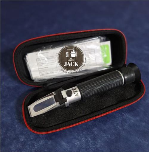 רפרקטומטר (מד אלכוהול) Refractometer